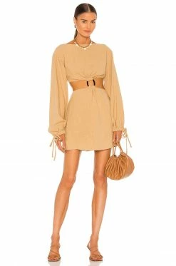 Hot Sale ✔️ L'Academie Alora👗 Dress In Tan 👏