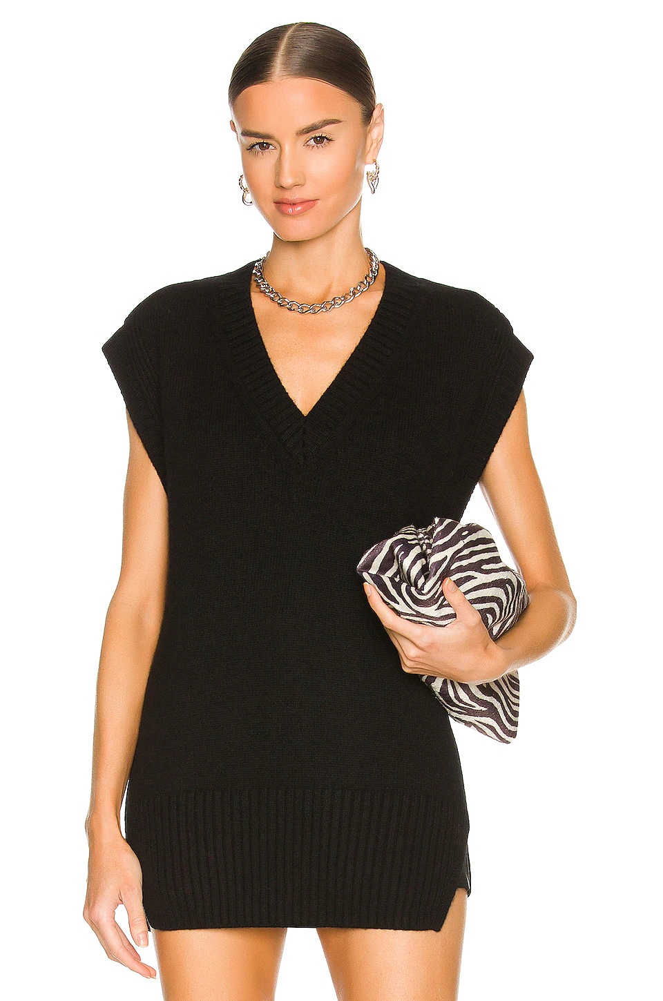 Best Sale 🎁 L'Academie Emari V Neck Tunic In Black ✨