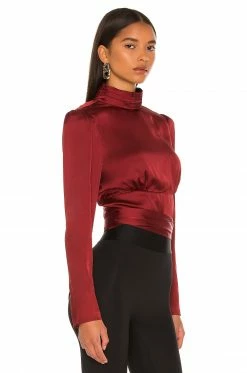 Flash Sale 🛒 L'Academie The Suzanne Top In Burgundy 🌟 -Deals L'Academie Store LCDE WS772 V3