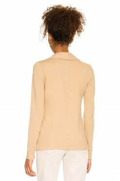 Promo 🎁 L'Academie The Amarine Top In Beige 🔔 -Deals L'Academie Store LCDE WS831 V3